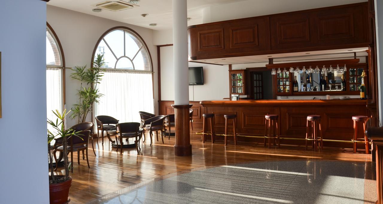 Hotel Reviens ปีนามาร์ ภายนอก รูปภาพ