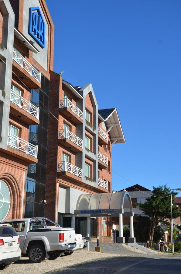 Hotel Reviens ปีนามาร์ ภายนอก รูปภาพ