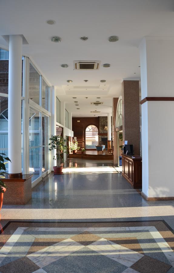 Hotel Reviens ปีนามาร์ ภายนอก รูปภาพ